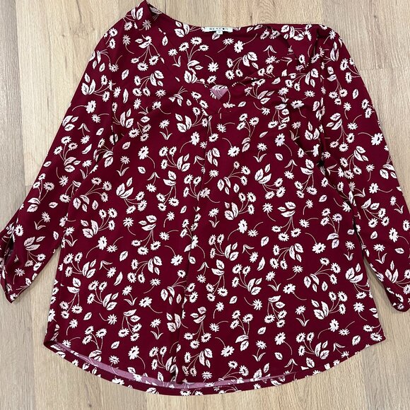Beacon Red White Floral Blouse Long Sleeve Women's Top Size Medium - Picture 3 of 6